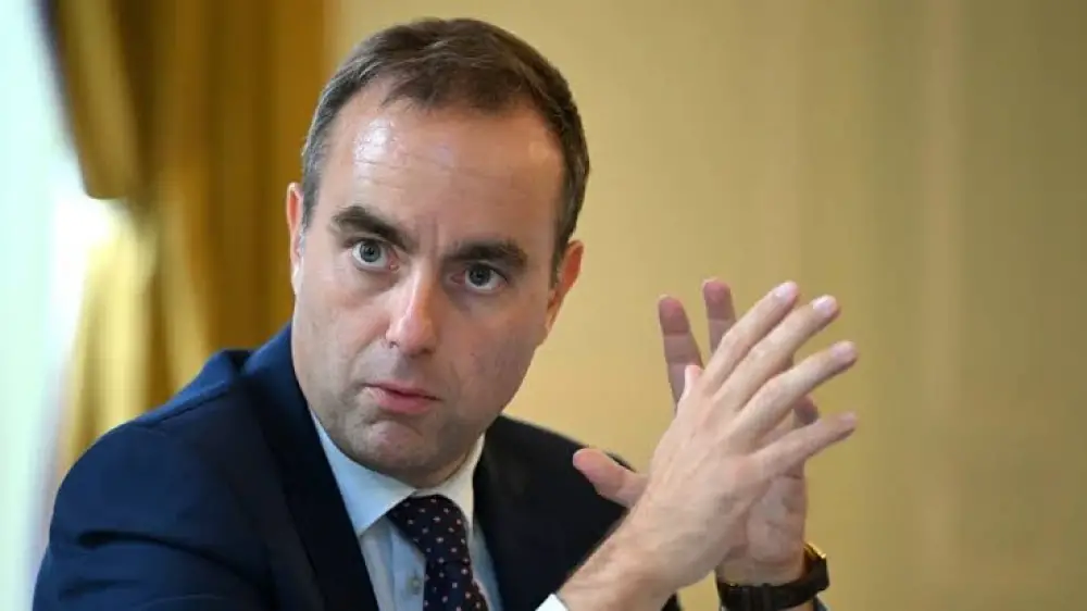Le Premier ministre français salue "l'excellent niveau" de coopération policière et judiciaire avec le Maroc