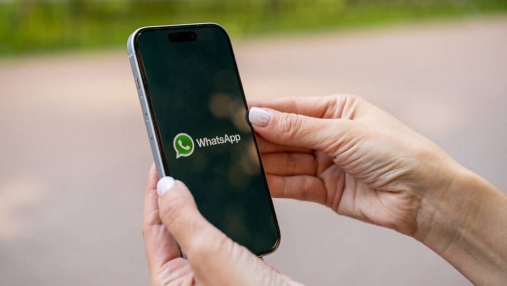 Quelqu'un a effacé un message WhatsApp ? Voici comment le lire quand même en 2 minutes