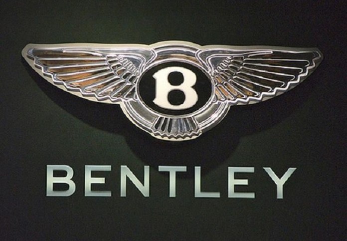 Le constructeur de voitures de luxe Bentley supprime 1.000 emplois