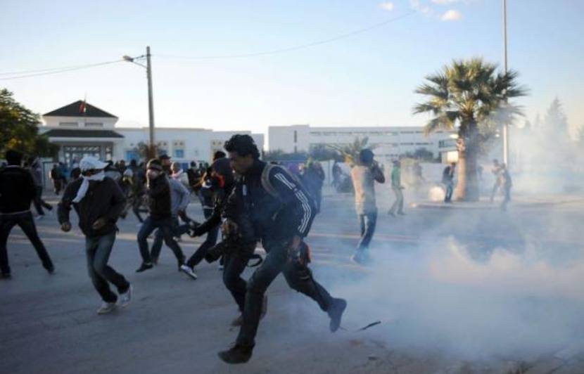 Affrontements entre manifestants et policiers dans le Sud de la Tunisie