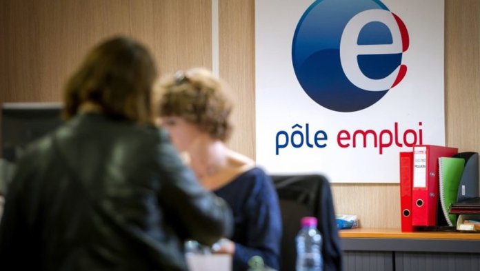 Près de 800.000 emplois seront supprimés en France dans les prochains mois