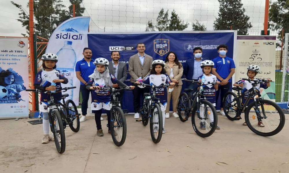 Journée mondiale du vélo : Sidi Ali-Kinetik et Tibu Maroc contre l’abandon scolaire