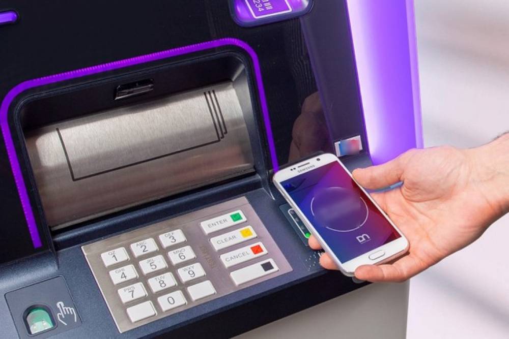 Ce hacker a vidé un distributeur de billets grâce à son lecteur NFC et un simple smartphone