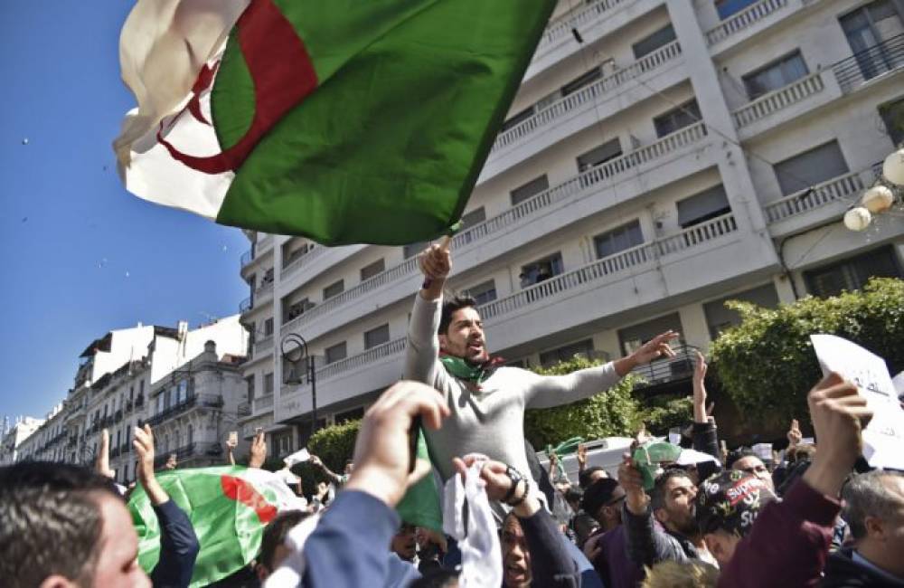 Selon le média AlgeriePartPlus, l’Algérie “souffre énormément”