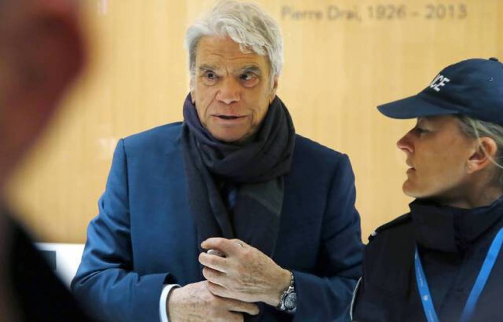 Affaire Tapie : Cinq ans de prison avec sursis requis contre l'homme d'affaire