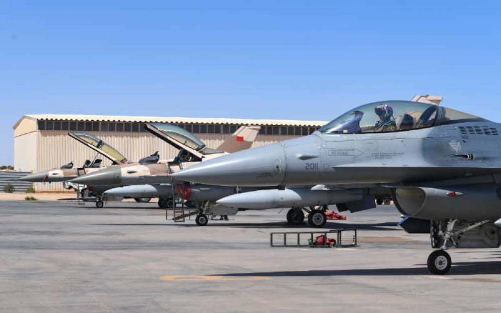 Démonstration de force des Forces armées royales