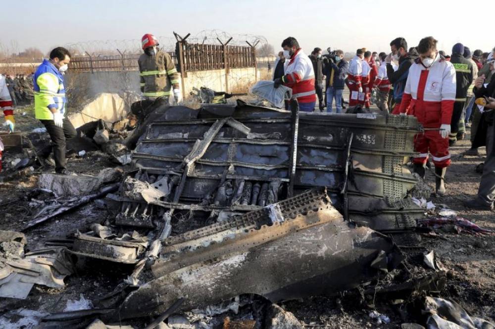 Avion abattu en Iran: un groupe de pays accentue la pression sur Téhéran