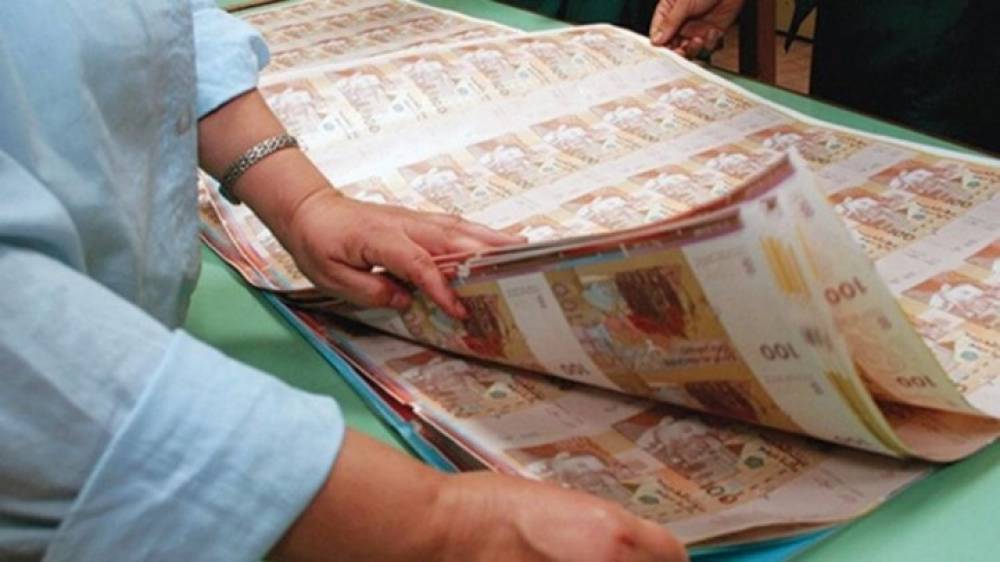 Banques : le besoin en liquidité s’accentue, les créances en souffrance s’envolent