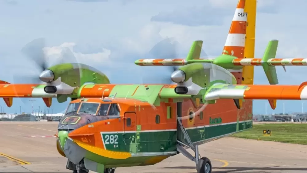 Lutte contre les feux de forêts: un huitième Canadair sur le point d’intégrer la flotte des FRA