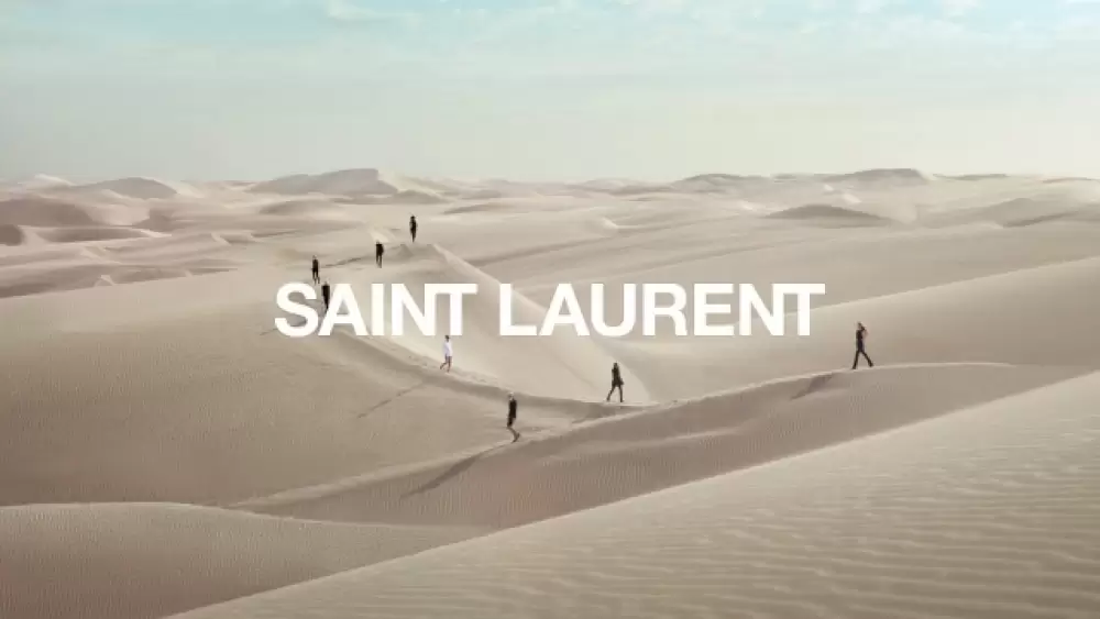 Le prochain défilé de Saint Laurent aura lieu cet été à Marrakech