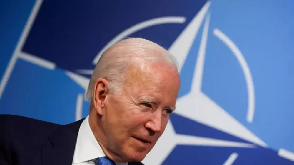 Joe Biden annonce renforcer la présence militaire américaine dans toute l'Europe