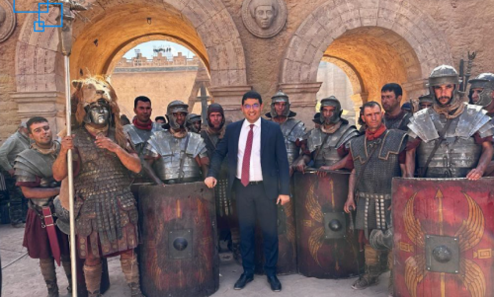 Mehdi Bensaid visite le site de tournage du film "Gladiator 2" à Ouarzazate