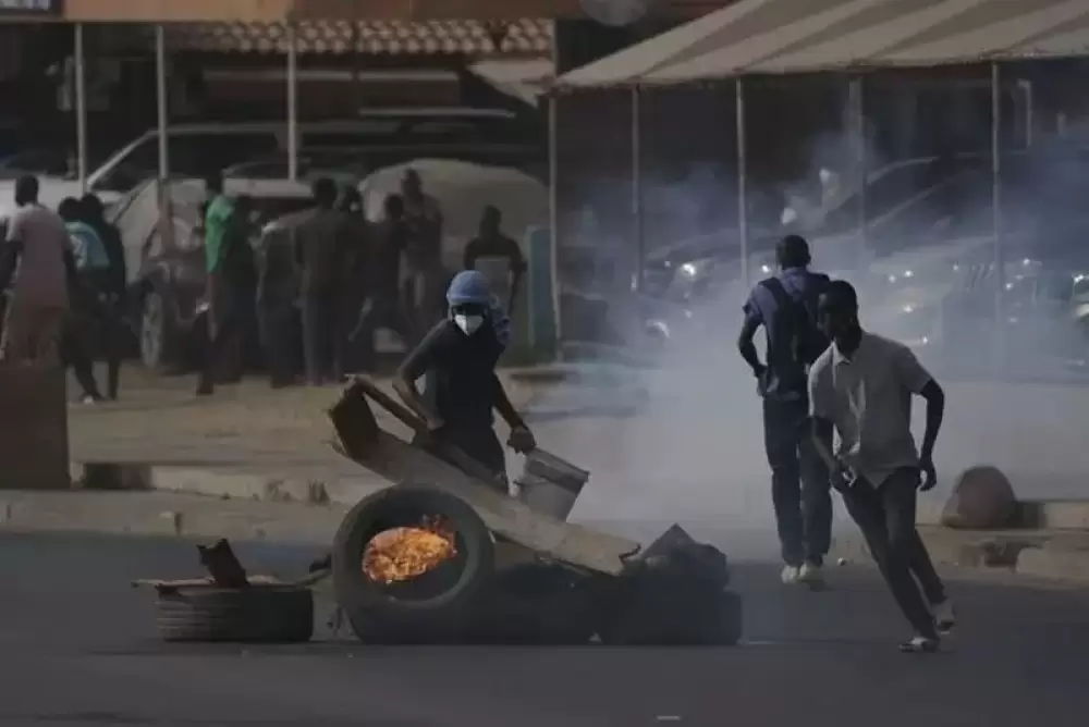 Sénégal: neuf morts dans des violences après la condamnation de l'opposant Ousmane Sonko