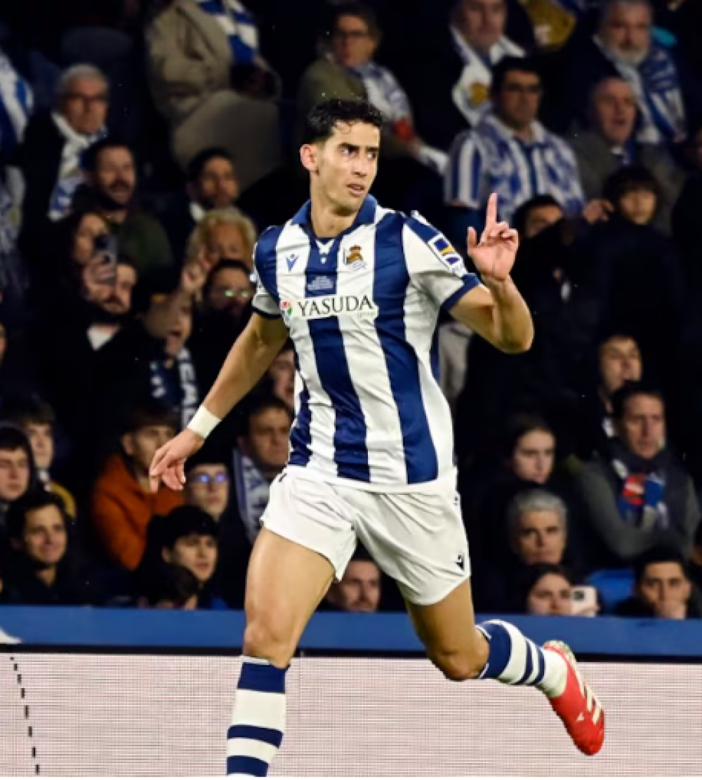 Mercato: Nayef Aguerd vise la Ligue des champions