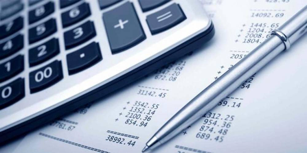 Oman introduit un impôt sur le revenu, une première dans le Golfe
