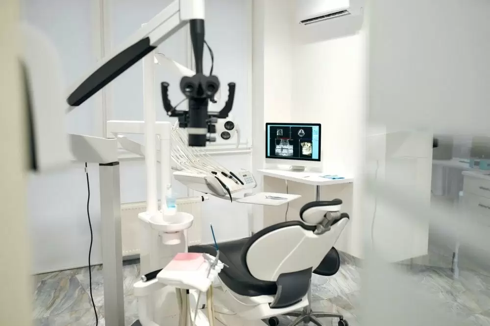 L’Ordre des dentistes alerte sur la prolifération des pratiques illégales