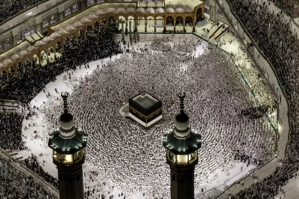 Hajj 2025 : Plus de 205.000 personnes sans autorisation de pèlerinage évacuées de La Mecque