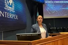 La Commissaire divisionnaire marocaine, Leïla Zouine, élue vice-présidente du Groupe mondial d’Interpol sur la cybercriminalité