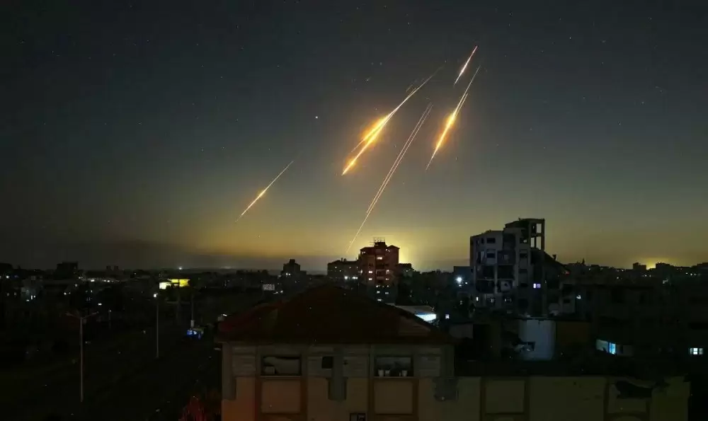 11e jour de conflit Israël-Iran : intensification des frappes, inquiétudes internationales croissantes