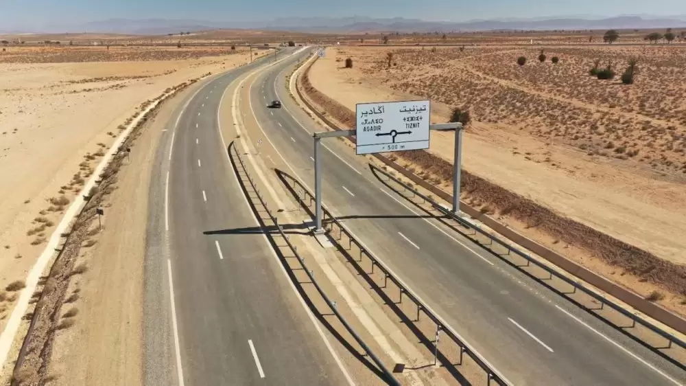 Voies express : 300 km en cours de réalisation et 900 km supplémentaires programmés (Baraka)