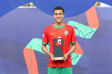 Après Manchester United et le Barça, le Real Madrid entre à son tour dans la course pour Abdellah Ouazane