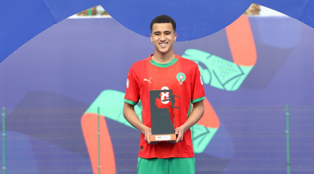 Après Manchester United et le Barça, le Real Madrid entre à son tour dans la course pour Abdellah Ouazane