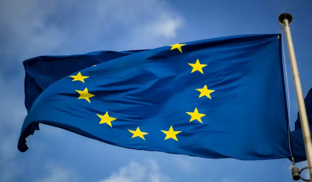 L'UE donnera un peu de répit à Apple et Meta avant de les sanctionner