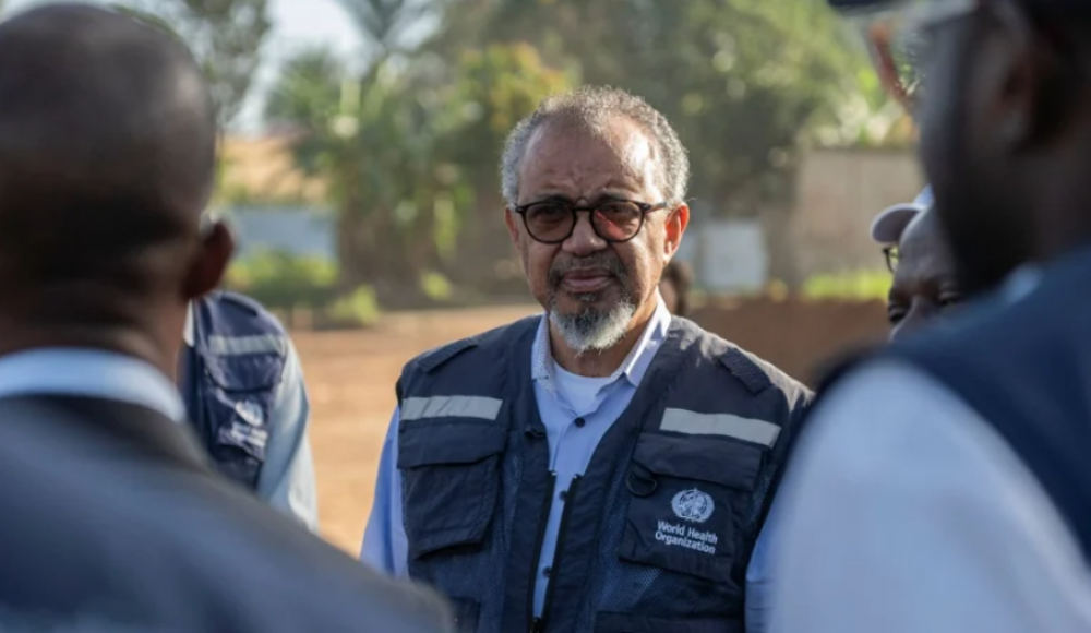 Ebola : le chef de l’OMS en Ouganda, deuxième pays touché après la RDC