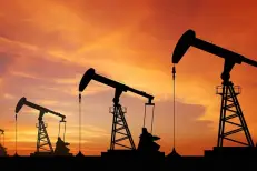 Iran: le pétrole se replie subitement, Wall Street salue la perspective d'un accord