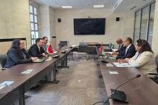Le renforcement de la coopération bilatérale au menu d’entretiens à Genève de M. Sekkouri avec ses homologues du Congo et de Maurice