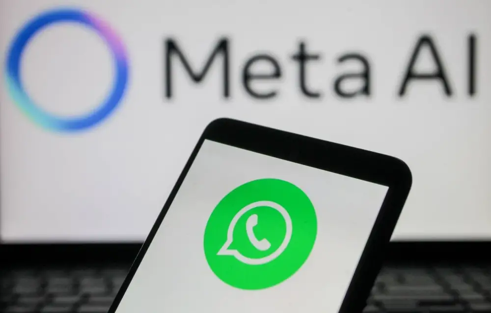 WhatsApp va-t-il faire espionner vos conversations par l’IA ?