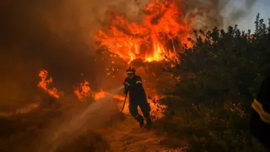 Un incendie de forêt ravage 177 hectares à Murcie...