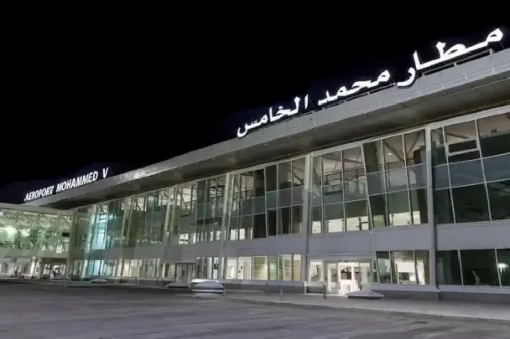 Un ressortissant français d’origine guinéenne arrêté à l’aéroport Mohammed V sur notice rouge d’Interpol