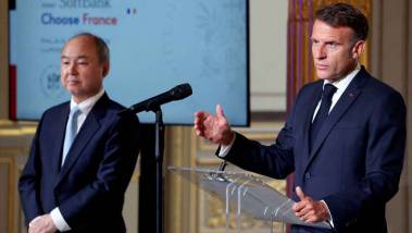 Choose France 2026 : Macron annonce un record de 9...