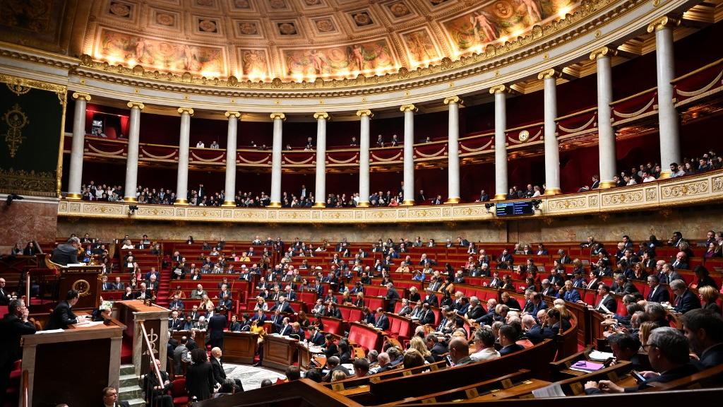 Coronavirus : le député Jean-Luc Reitzer toujours hospitalisé, 4 nouveaux signalements à l'Assemblée