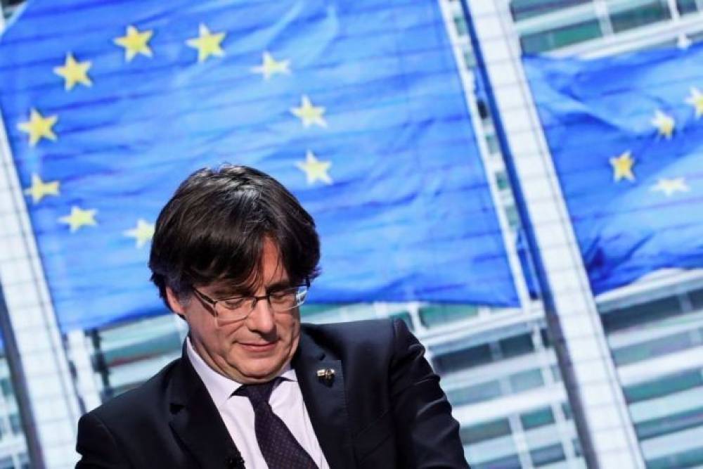 Le Parlement européen lève l'immunité du dirigeant catalan Puigdemont