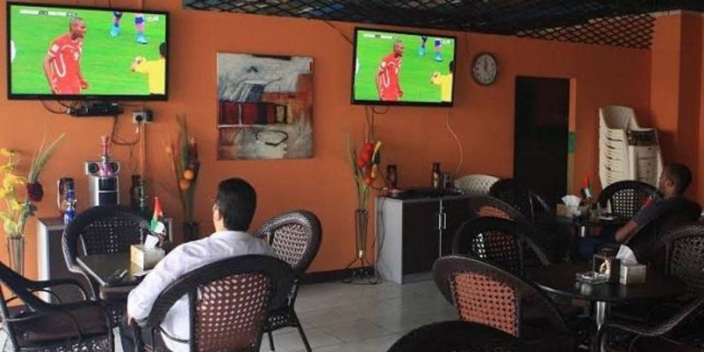 Couvre-feu au Maroc: les propriétaires des cafés et des restaurants se dirigent vers une grève nationale