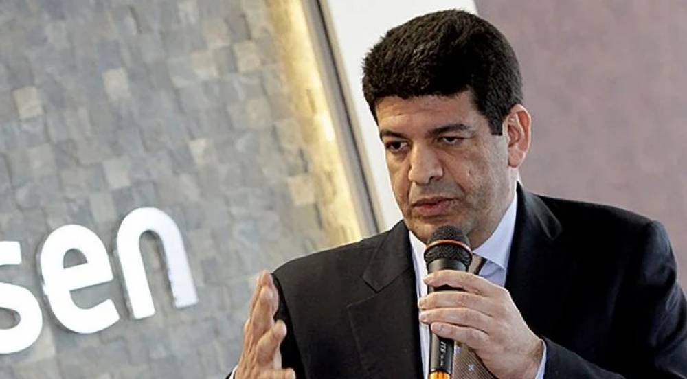 Mustapha Bakkoury interdit de quitter le territoire national