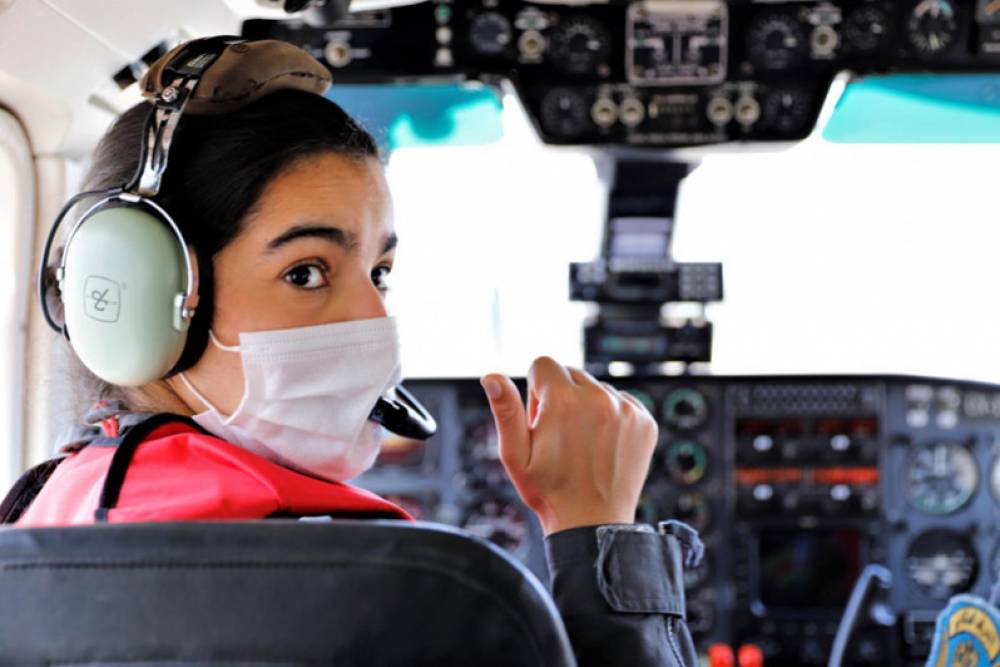 Capitaine Yasmine Bousebaa, une femme qui atteint les cieux