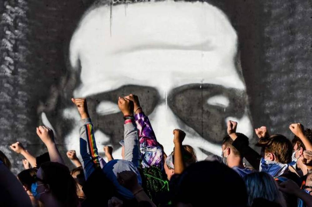 Mort de George Floyd : un procès historique dans une société divisée