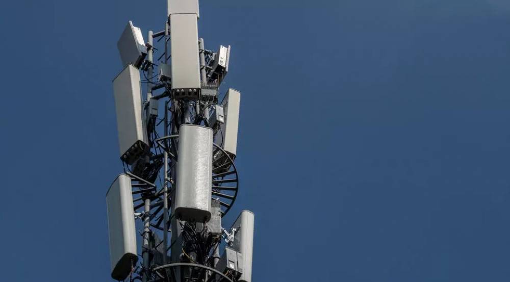 La 5G entre en service à Paris, fin d'un long feuilleton politique