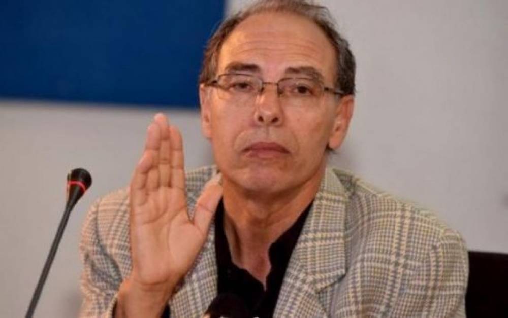 France : Des appels à hospitaliser Maâti Monjib, en grève de la faim depuis le 4 mars