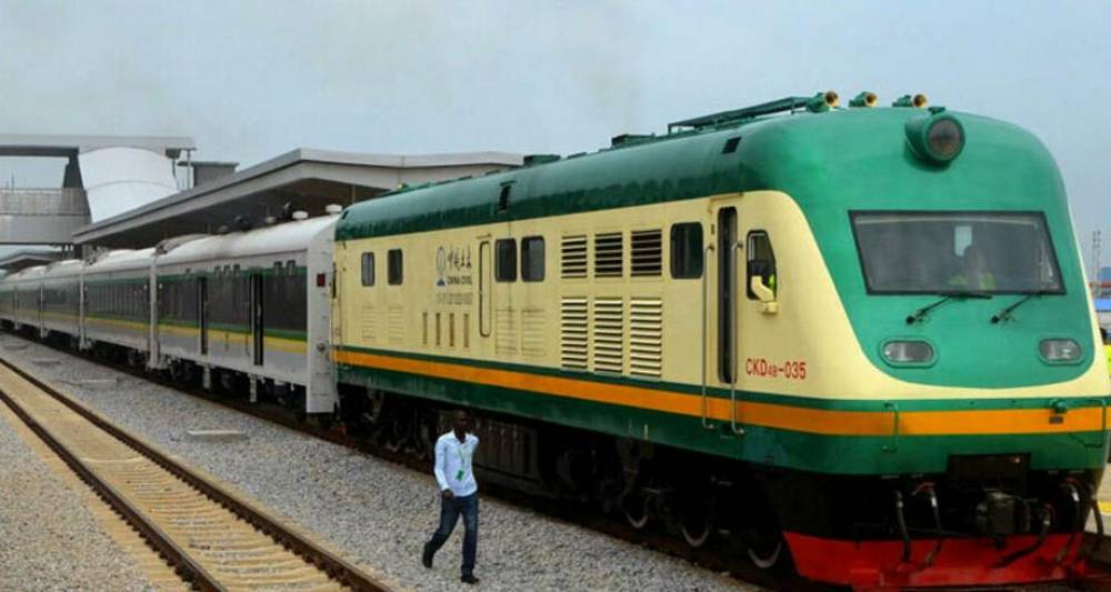 "Des blessés et des morts" dans l'attaque contre un train au Nigeria