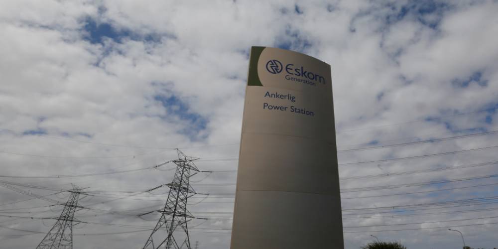 Afrique du Sud: le ministre de l’Énergie appelé à démissionner face à la hausse du prix de l’énergie