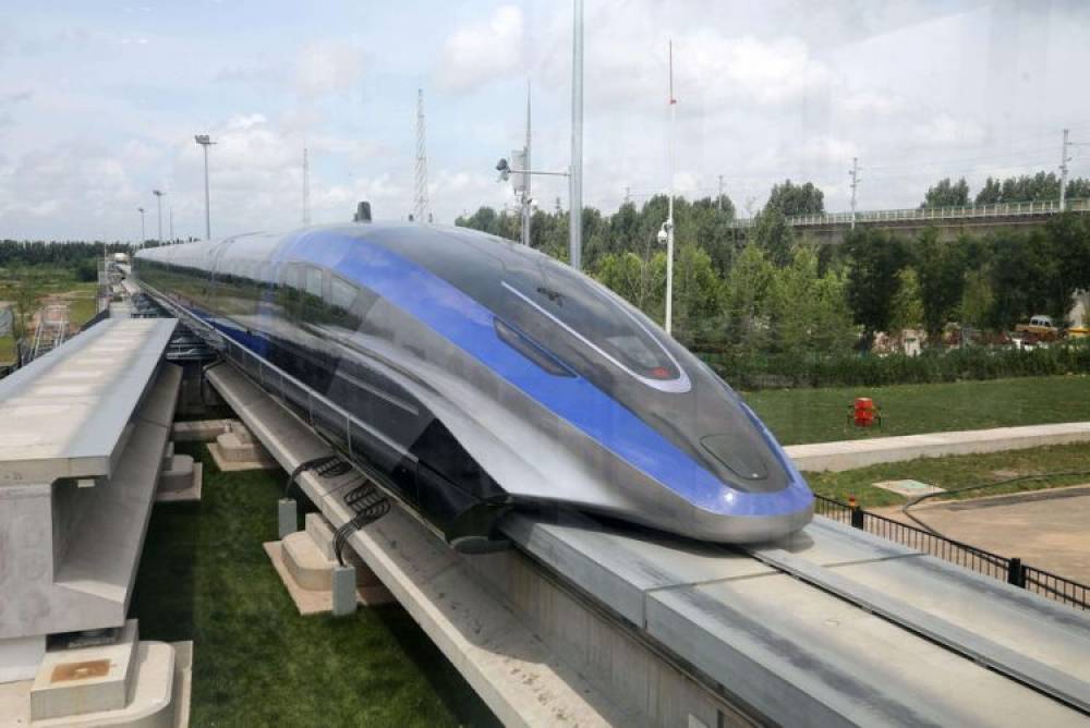 Chine : Un train commercial de nouvelle génération dévoilé