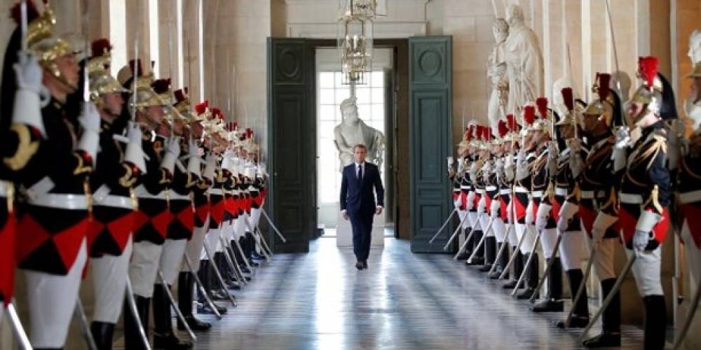 Les Vingt-Sept se réunissent à Versailles pour préparer le "sursaut européen"