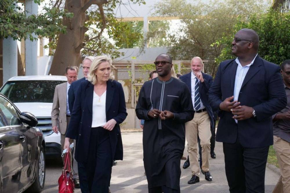 Le gouvernement sénégalais rejette les allégations sur un supposé don financier accordé à Marine Le Pen