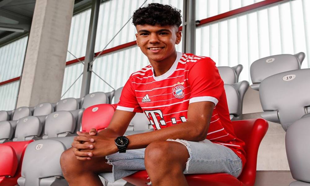 Adam Aznou, jeune pépite du Bayern Munich, opte pour le Maroc