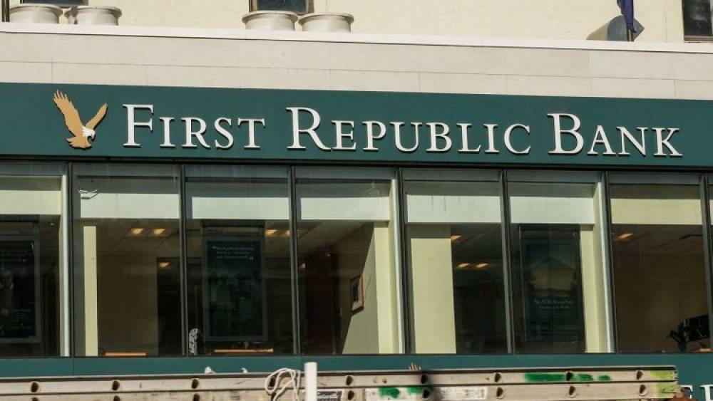 USA: 11 banques versent 30 milliards $ de dépôts dans First Republic