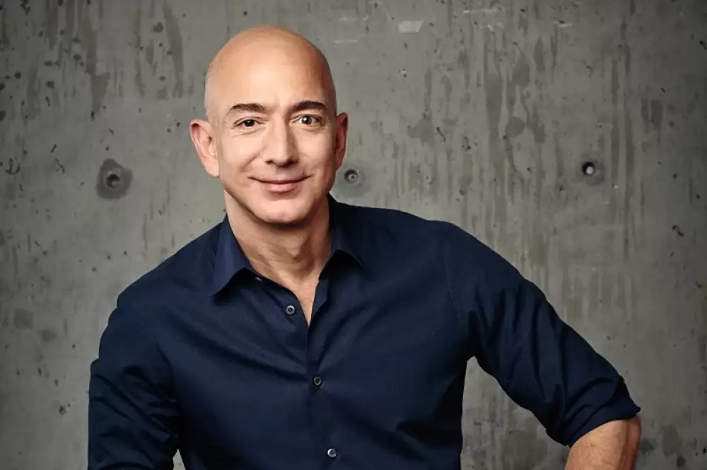 Jeff Bezos détrône Elon Musk et redevient l’homme le plus riche du monde